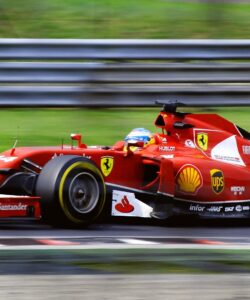 Ferrari met Lewis